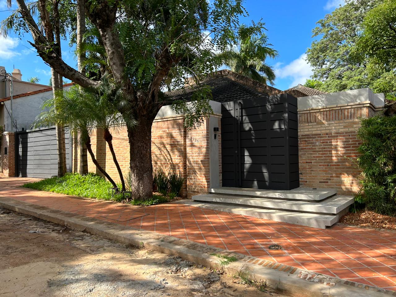 Casa en alquiler en Mburucuyá
