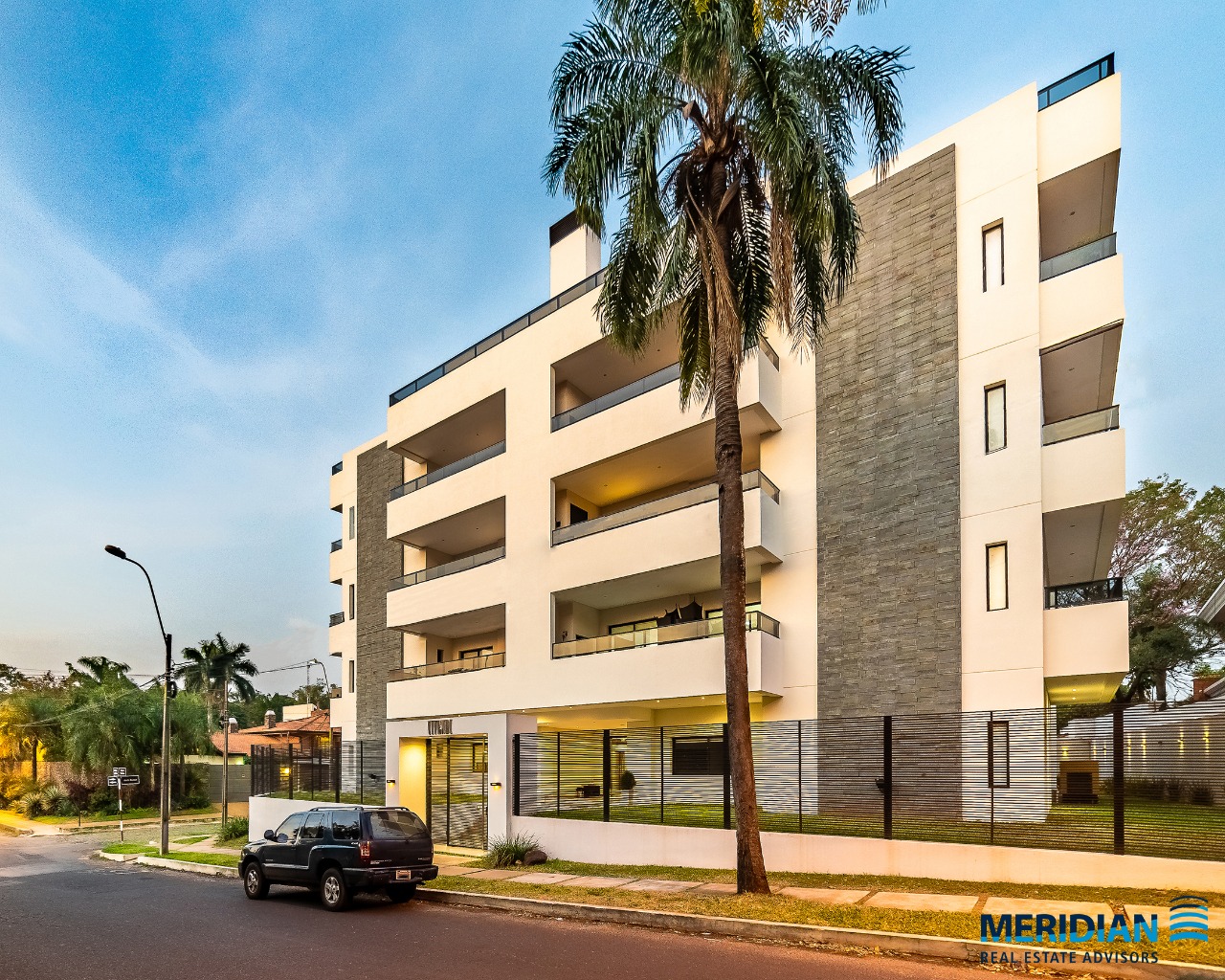 Amplio  departamento de 1 dormitorio en planta baja a pasos de todo!! — foto 2