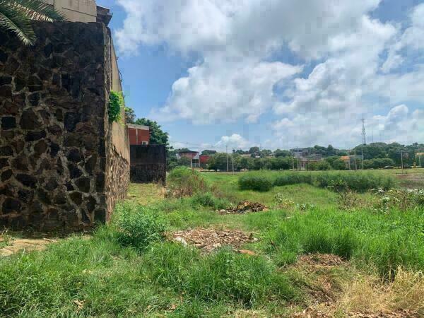 Terreno sobre Ruta en Ciudad del Este – ¡Gran Oportunidad de Inversión! — foto 2