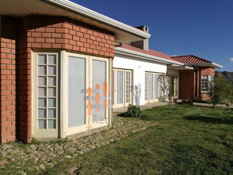 Casa En Venta: Las Lomas De Achumani