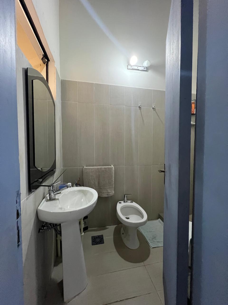 VENDO CASA ZONA ALBERDI Y CHILE — foto 3