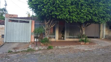 Alquilo Casa Con 4 Dorm. En San Lorenzo Zona Ccpa