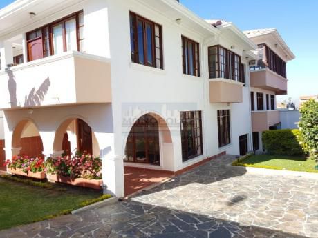 Linda Casa En Venta Zona Alto Aranjuez