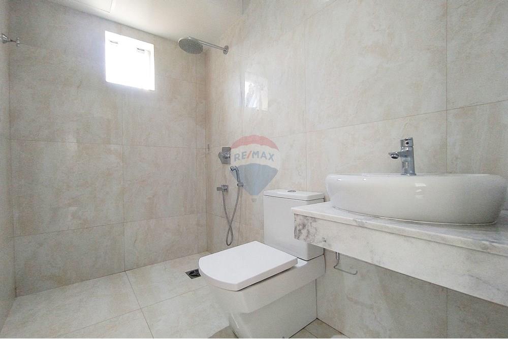 HERMOSA CASA EN YTORORO COUNTRY — foto 3