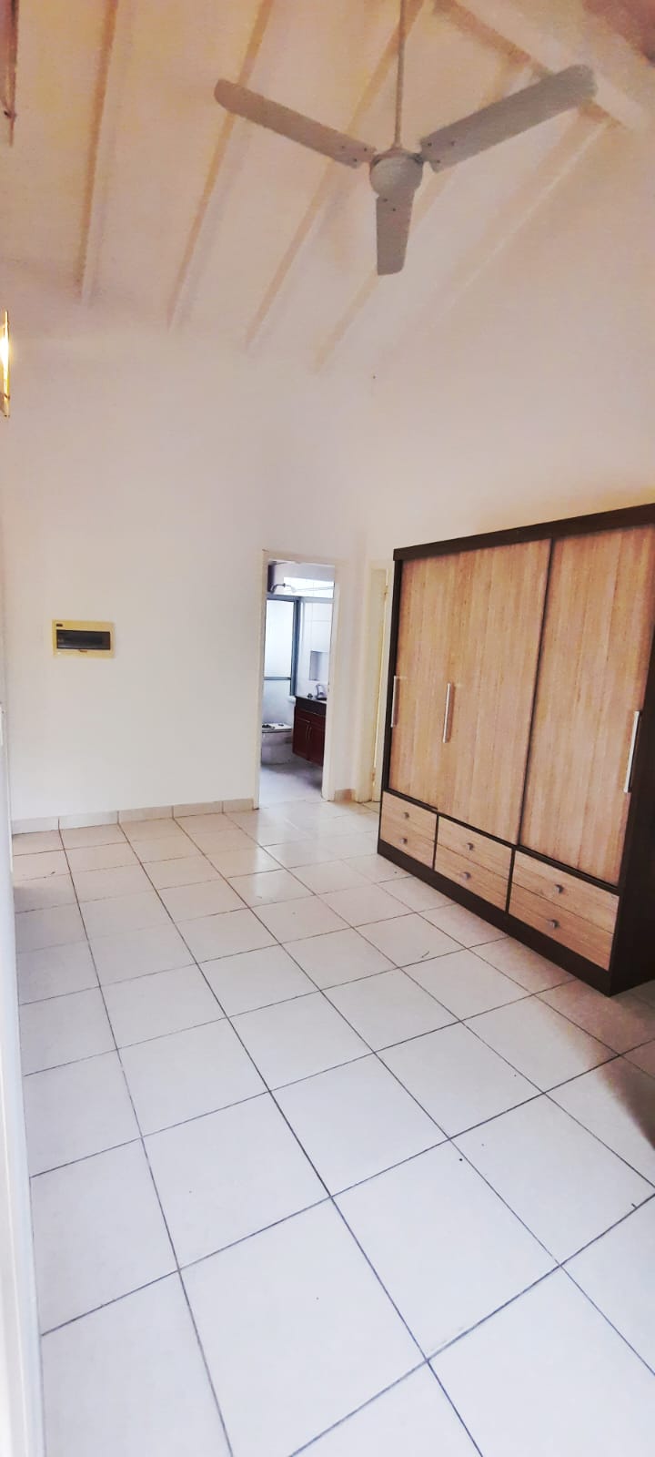ALQUILO DÚPLEX – BARRIO MBURUCUYÁ | ASUNCIÓN — foto 2