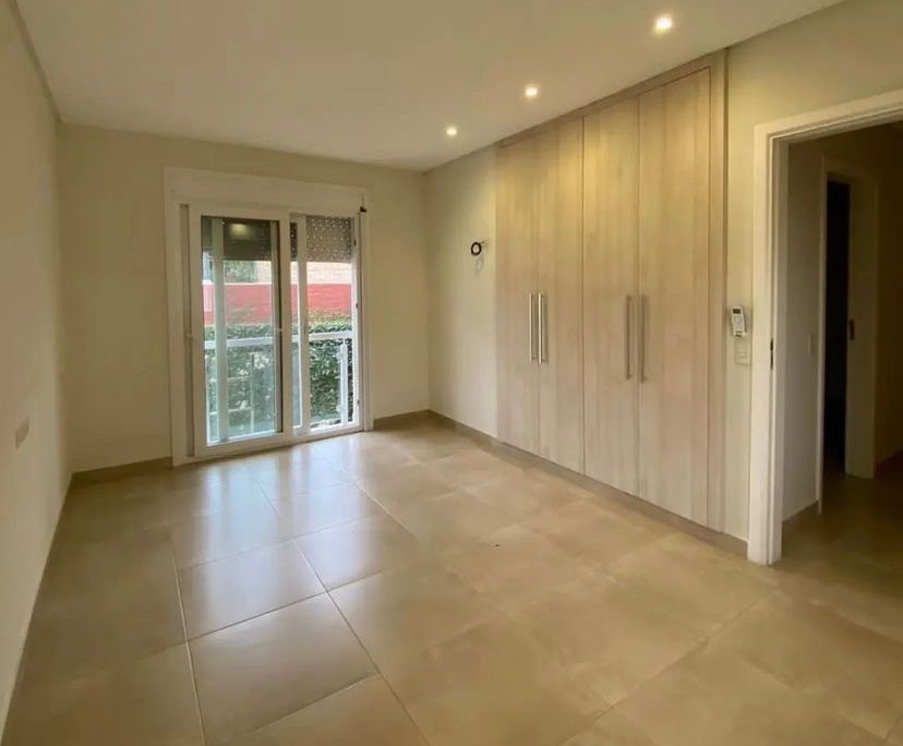 Alquilo casa en condominio con seguridad 24 hs — foto 2