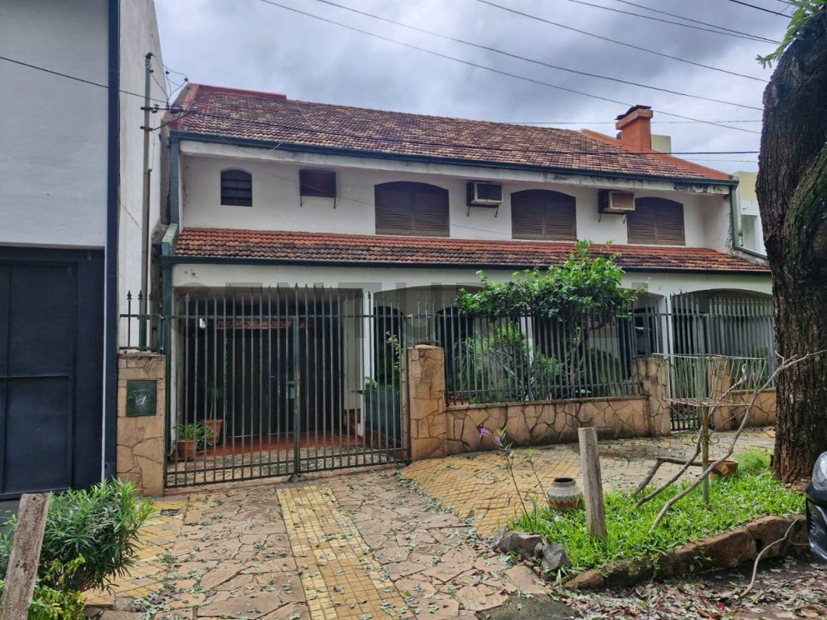 En Venta Casa a refaccionar o demoler en Villa Morra — foto 3