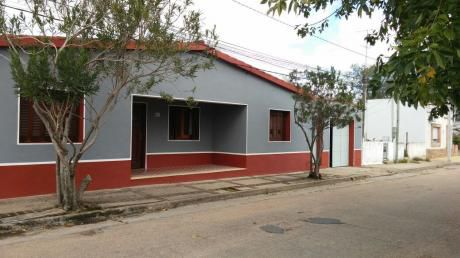 Hermosa Casa Con Excelente Ubicacion
