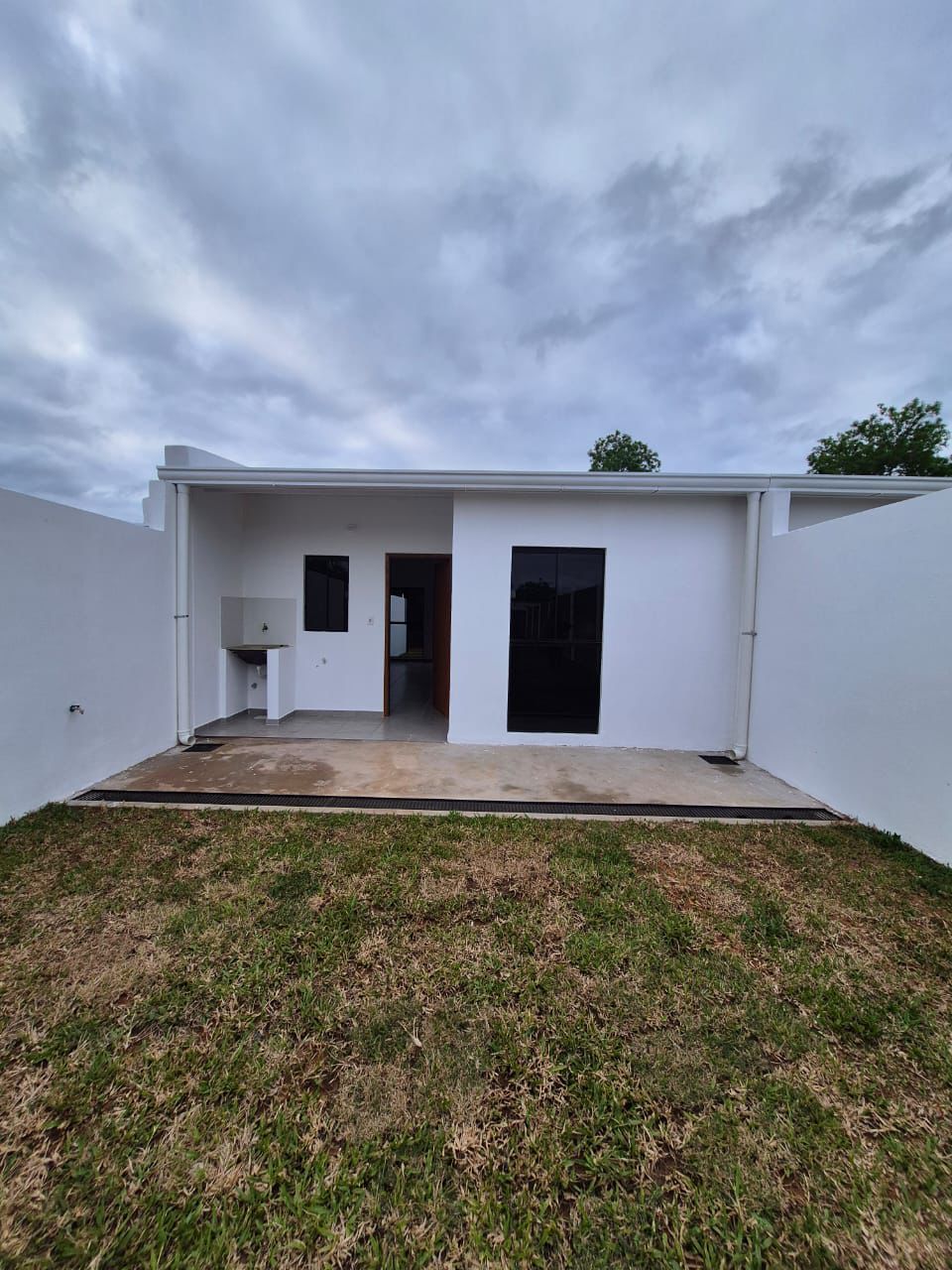 ALQUILO DUPLEX EN LUQUE MARAMBURE — foto 2