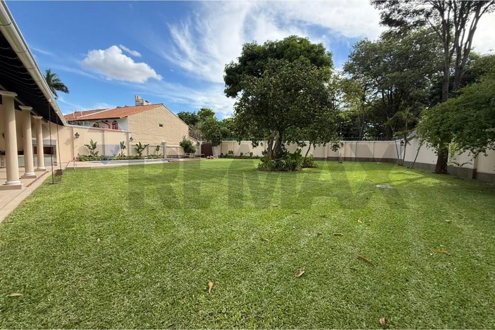 ALQUILO RESIDENCIA ZONA PASEO LA GALERIA — foto 2