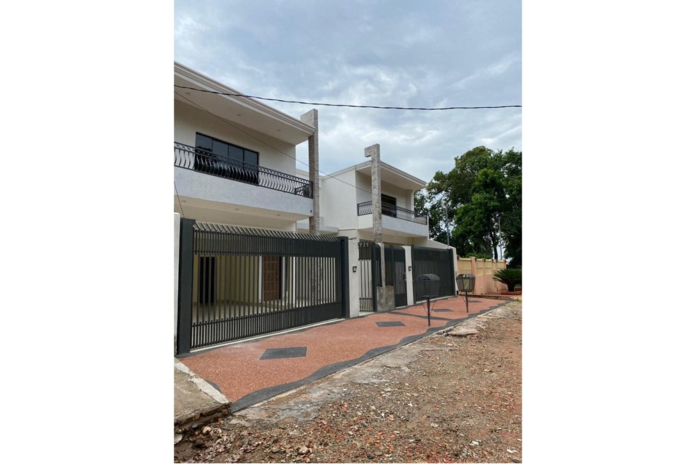 Vendo duplex en San Lorenzo ZONA PALACIO DE JUSTICIA — foto 2