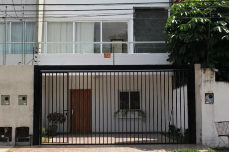 Casa En Venta Dos Plantas