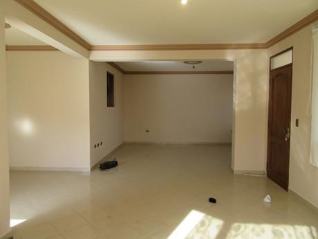 Amplio Departamento Independiente En Alquiler