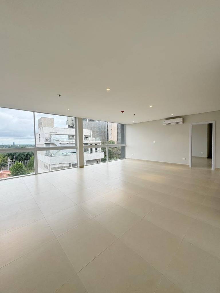 VENTA DE HERMOSO PENTHOUSE A ESTRENAR-Edificio Martinov — foto 2