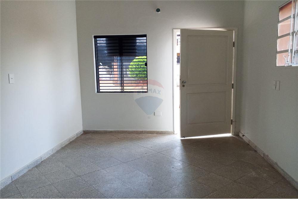 Departamento en alquiler en Ñemby — foto 3