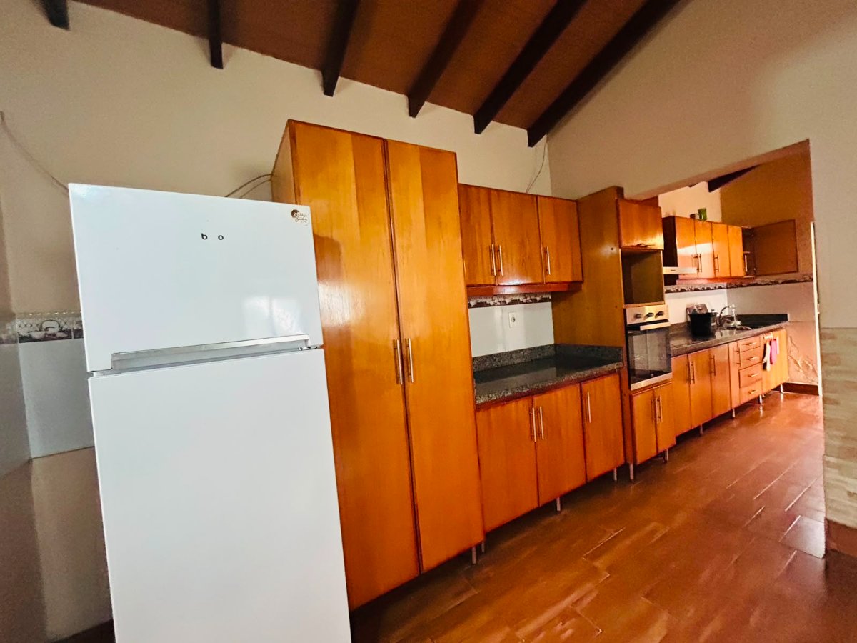 ALQUILO CASA EN CONDOMINIO EN MARIANO DE 4 HAB. — foto 2