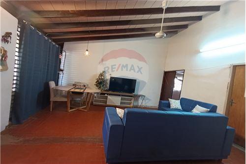 Vendo Casa de 5 Dormitorios en Fernando De la Mora Zona sur — foto 2