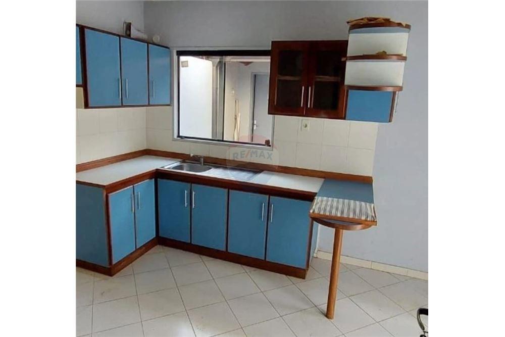 EN ALQUILER- COQUETO DUPLEX EN FDO. DE LA MORA. — foto 2