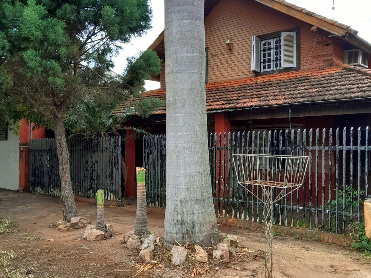 Vendo Casa para Demoler o Refaccionar Fernando De La Mora!!! Zona Norte!!!!! - foto 1