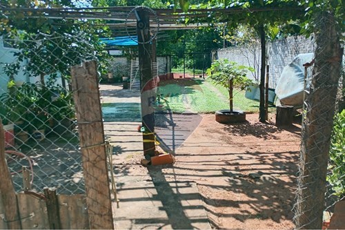 CASA EN VENTA, LUQUE — foto 2