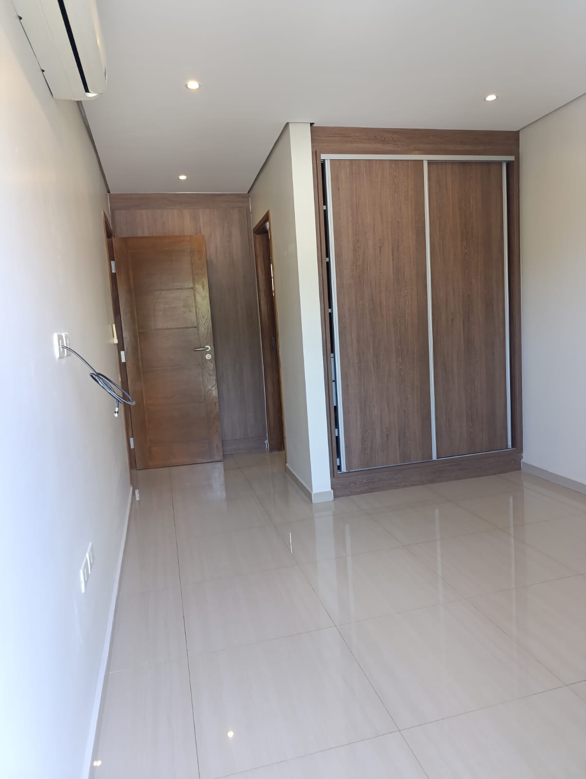 ALQUILO DEPARTAMENTO   EN LOS LAURELES — foto 2