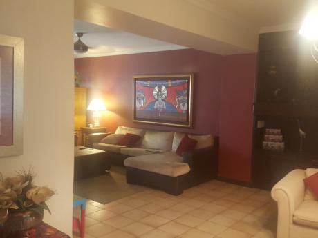Residencia En Venta, Barrio Coca Cola