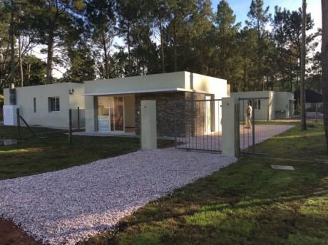 Casa En Pinares Ultima Casa Disponible- En Venta Directa.