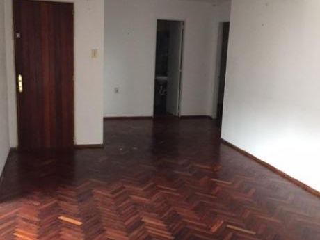 Parque Posadas Block 1 Piso Alto 4 Dormitorios