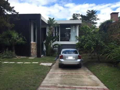 En Lugar Tranquilo, Casa De Muy Buen Gusto