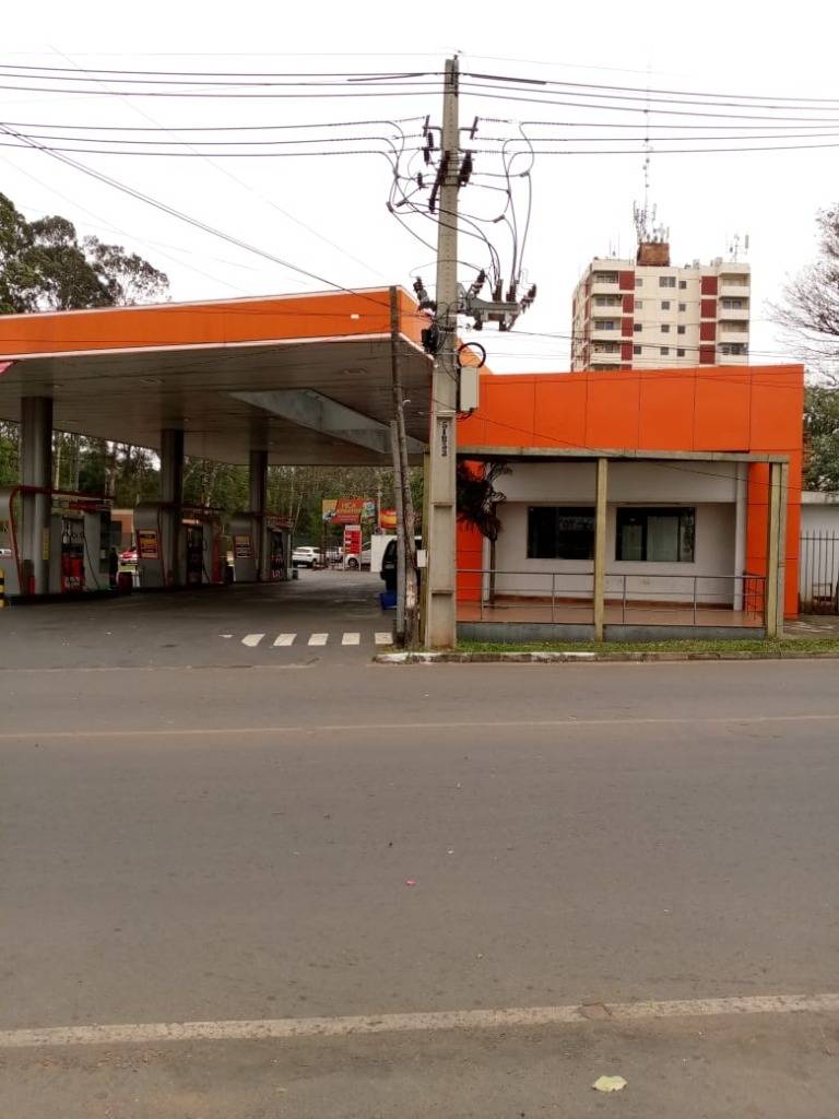 Vendo Servicentro en esquina, sobre la Av. Mcal.López — foto 3