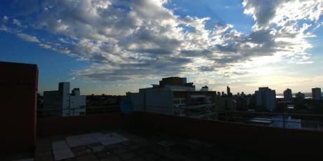 Vendo Hermoso Departamento Amoblado– Zona Las Mercedes
