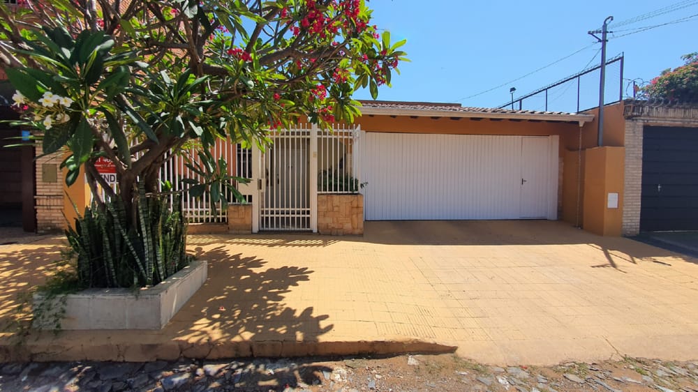 Terreno en inmejorable ubicación - Barrio Herrera — foto 2