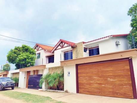 Hermosa Casa En Anticretico O Venta Zona Norte 5to Anillo