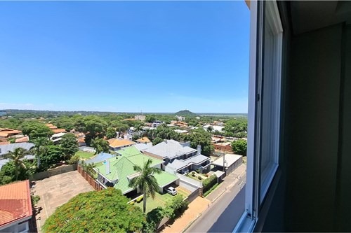 Alquilo Departamento en Loa Laureles — foto 3