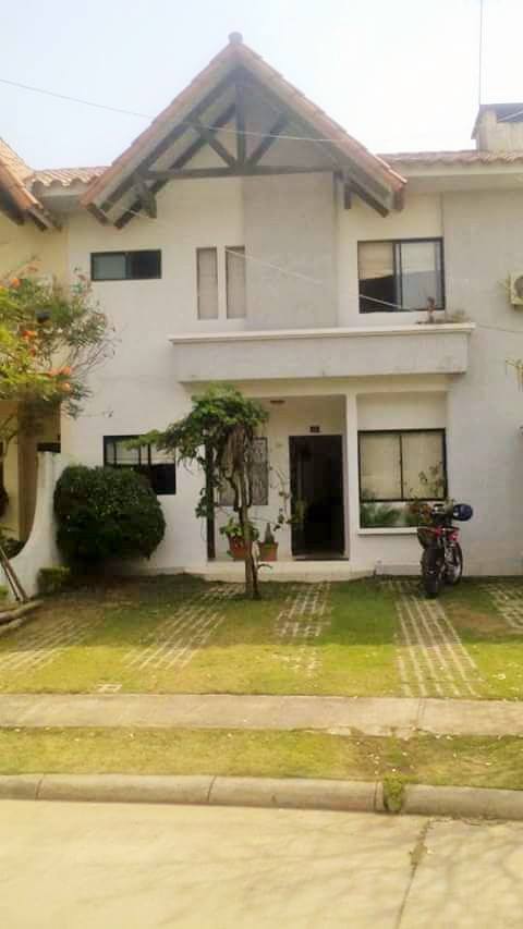 Casa En Venta Santa Cruz