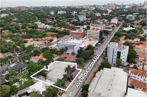 Local comercial en venta en Mariscal Estigarribia, Asunción — foto 2