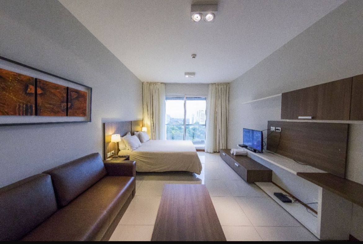 Monoambiente amoblado en venta - Edificio The One, Ycuá Satí, Asunción — foto 2