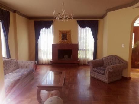 Hermosa Casa En Venta Achumani, C. 31