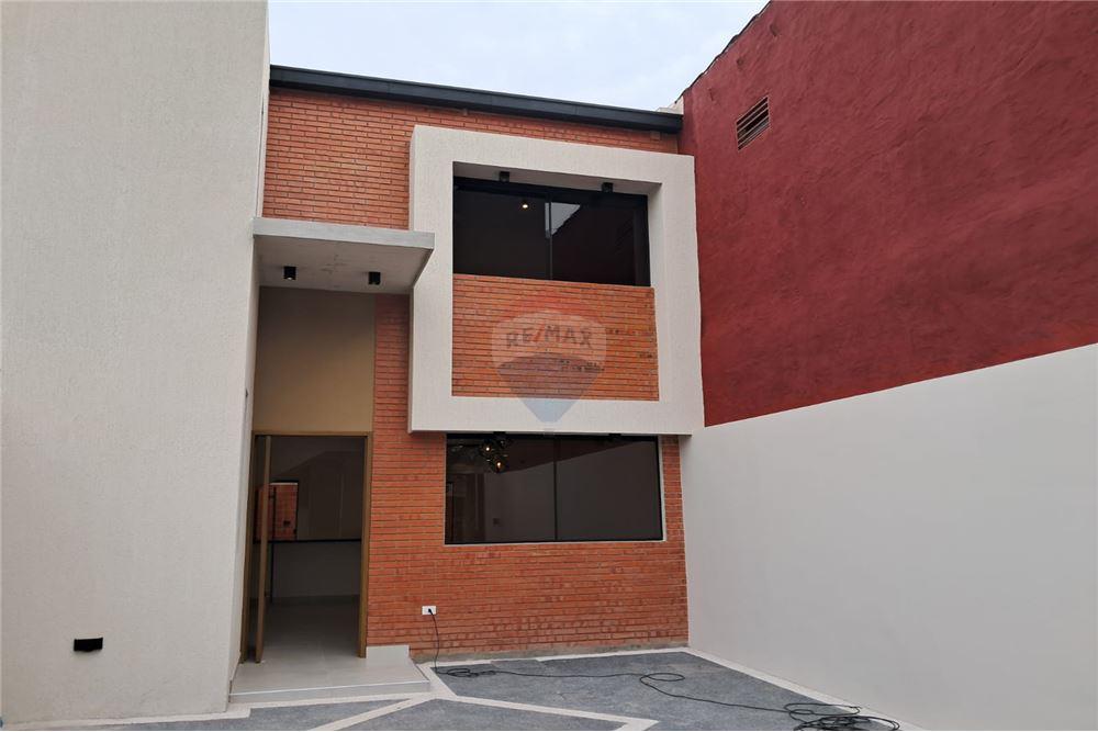 Se alquila dúplex en Lambaré, 4 mojones — foto 2