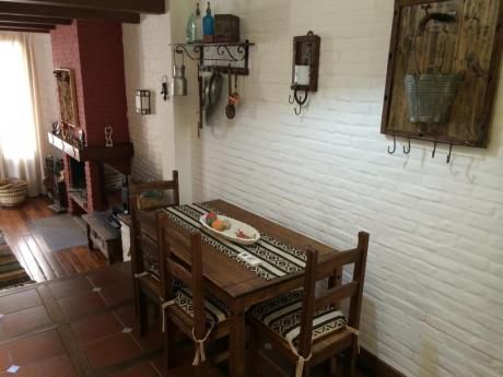Muy Linda Casa En Padrón único En Pocitos