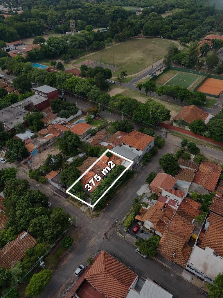 Casa en venta en Roberto L. Petit