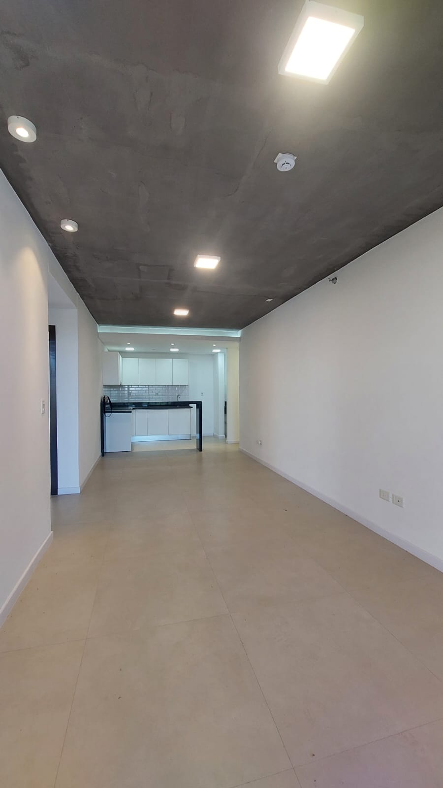 Alquilo Hermoso y Moderno Dpto de 2 Habit — foto 2