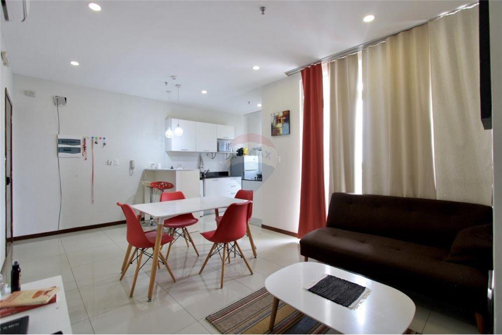 DPTO. DE UN DORM. CON MUEBLES, COCHERA Y BAULERA — foto 3