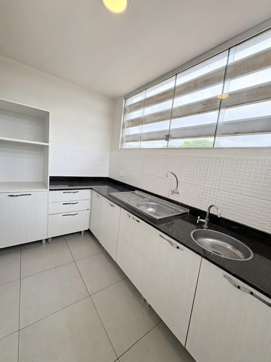 ALQUILO MONOAMBIENTE EN LAMBARE — foto 3