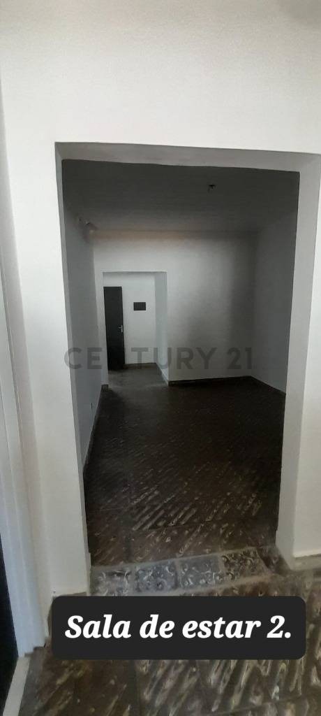 Alquilo casa en Barrio Los Laureles — foto 3