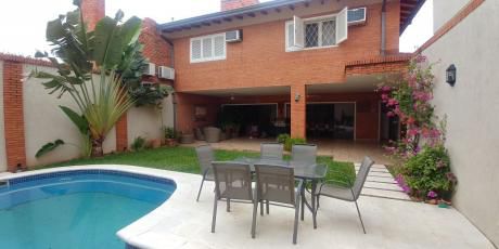 En Venta Una Excelente Vivienda En Barrio Jara