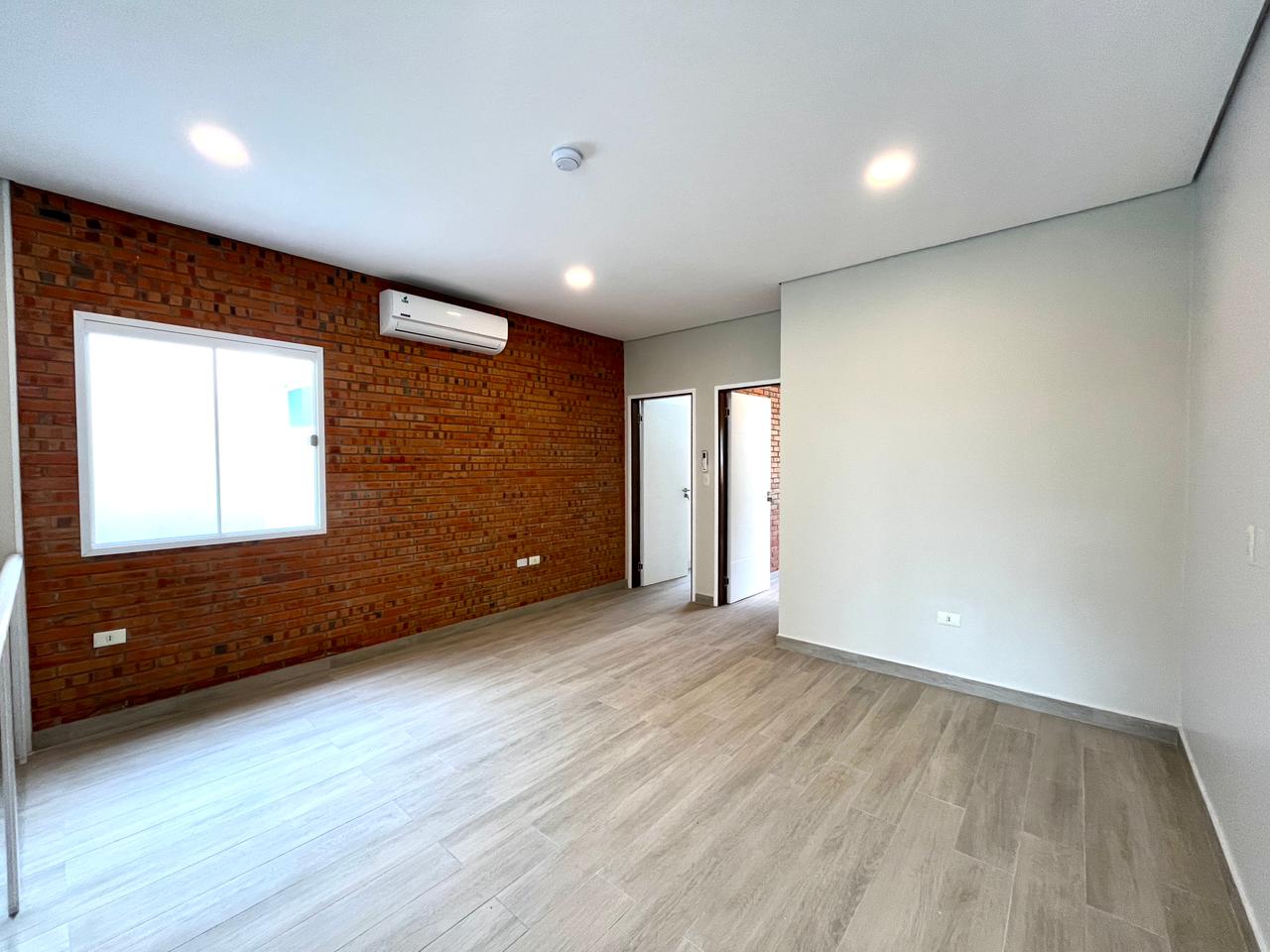 En alquiler dúplex a estrenar, zona alta de Villa Aurelia — foto 3
