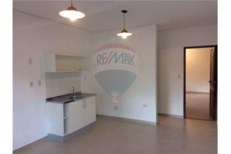 Departamento De 1 Dormitorio A Estrenar A 1 Cuadra Del Campus De La U.n.a.
