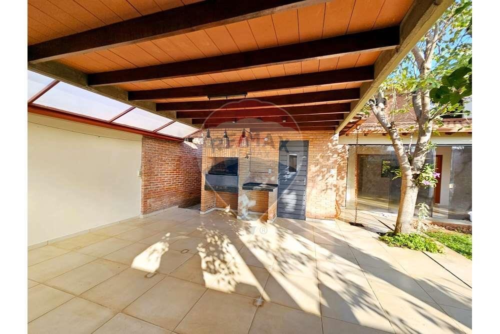 ALQUILO CASA EN CONDOMINIO CERRADO SAN LORENZO — foto 3