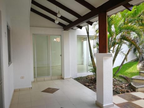 Casa En Condominio Zona Norte
